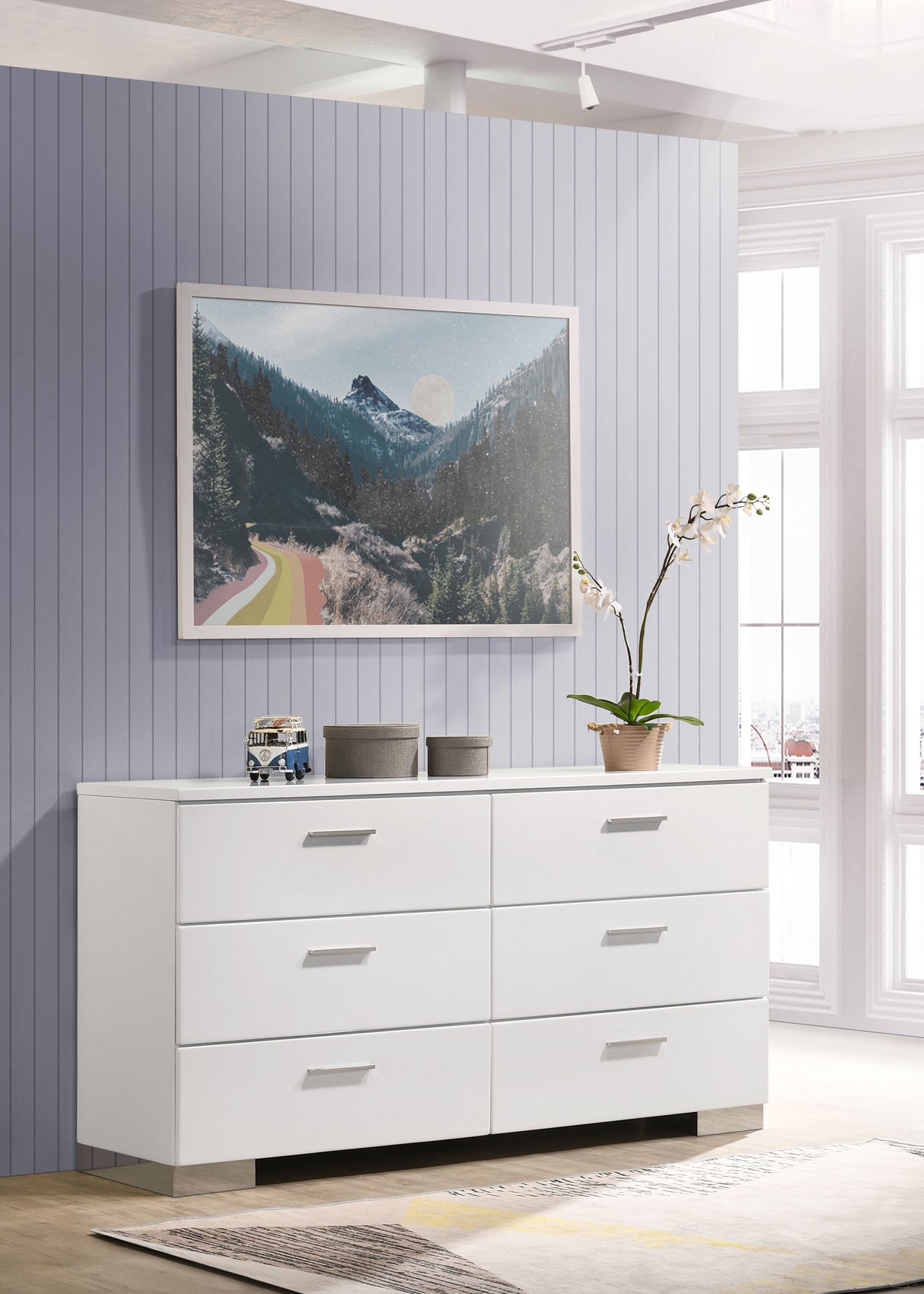Felicity Dresser - Furniture World