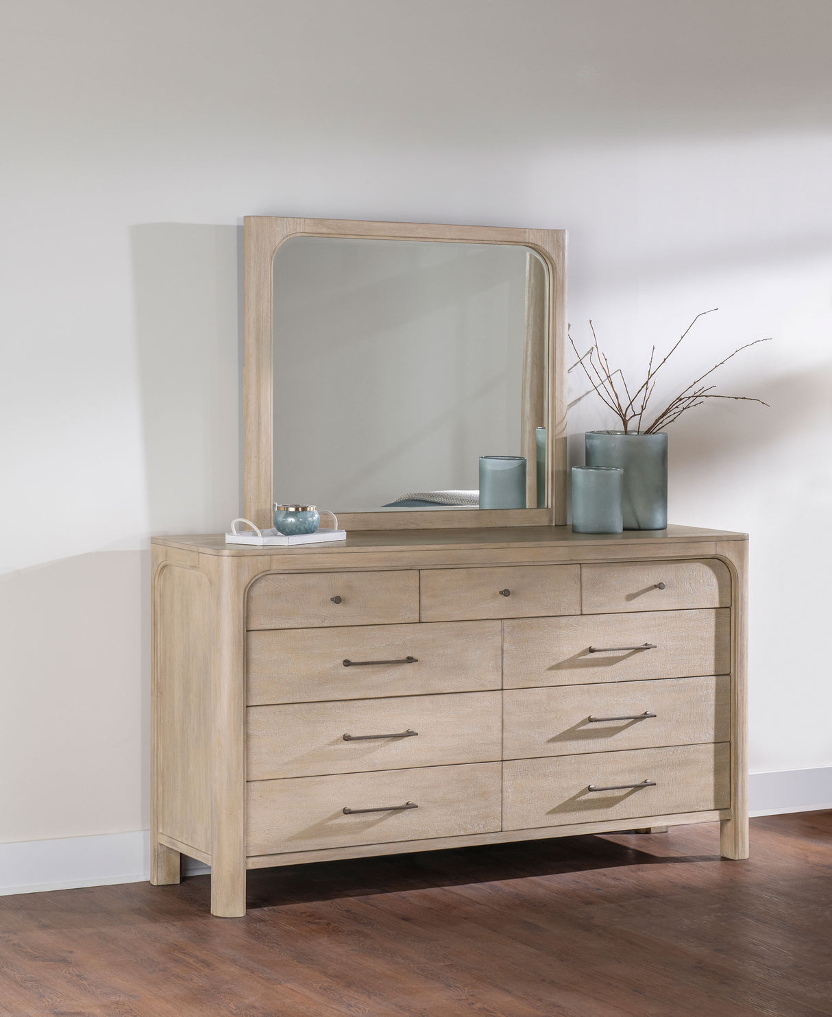 Solano Dresser with Mirror - Furniture World