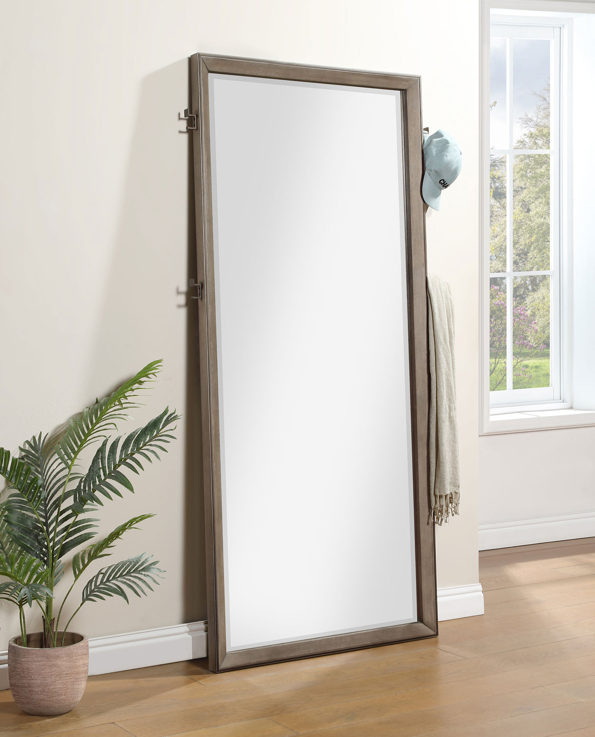 Durango Floor Mirror - Furniture World