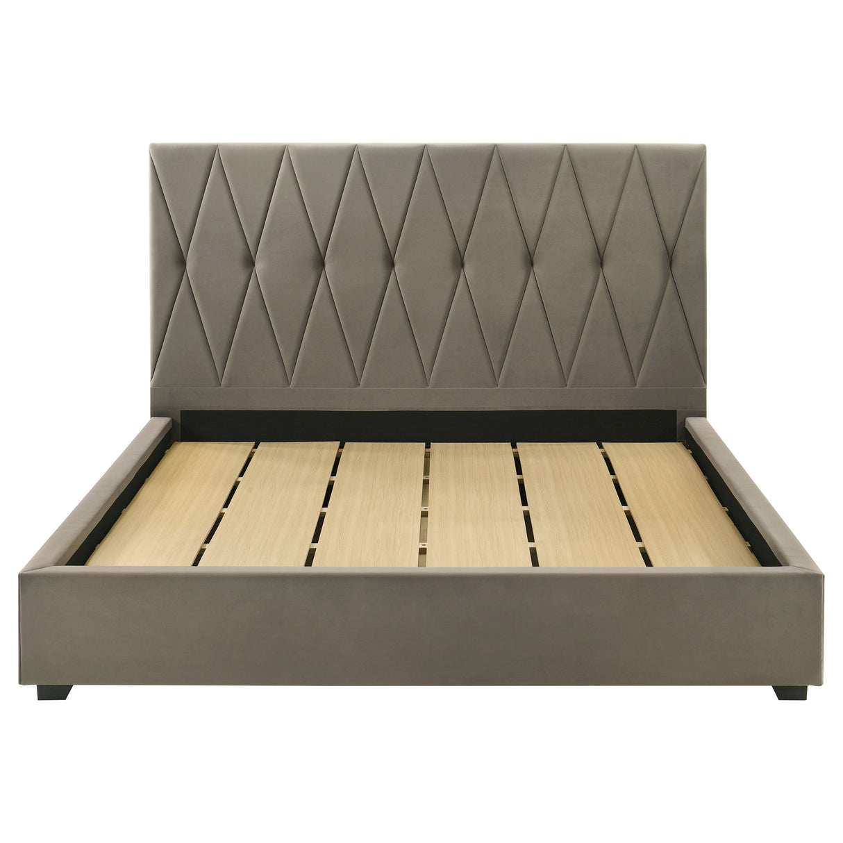 Delsea Panel Platform Bed - Furniture World