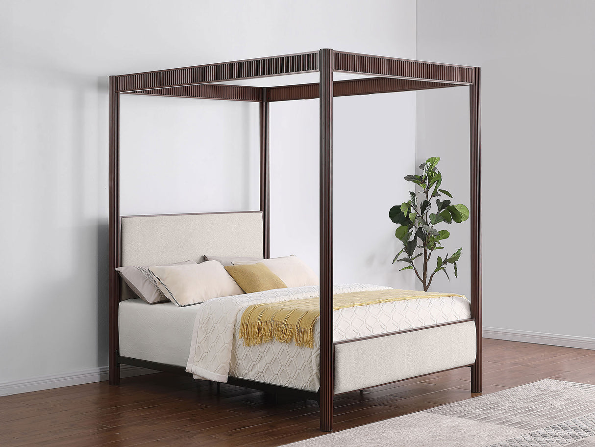 Zimmerlee Canopy Panel Bed - Furniture World