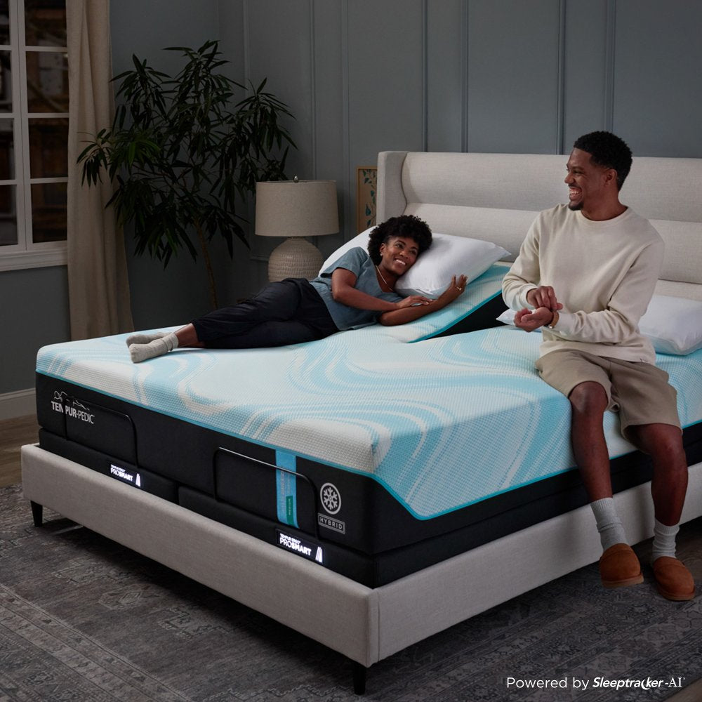Tempur-Pedic LuxeBreeze Medium Hybrid Mattress