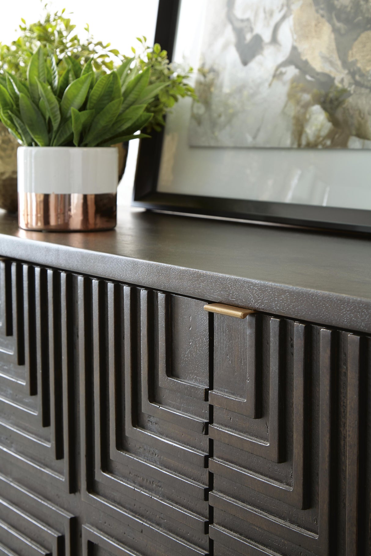 Elinmore Accent Cabinet - Furniture World