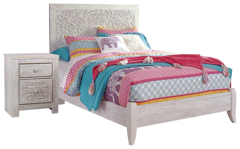 Paxberry Bedroom Set - Furniture World