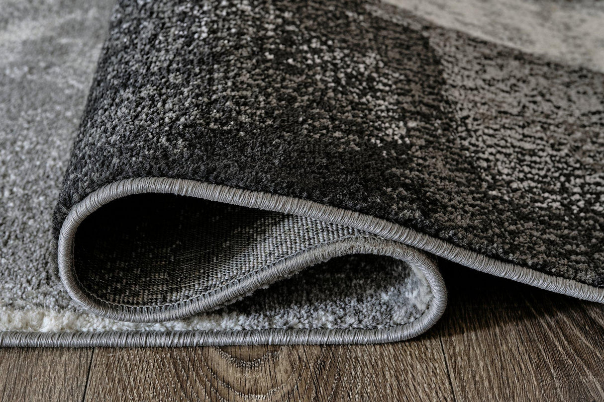 Brycebourne 5'3" x 7'7" Rug - Furniture World
