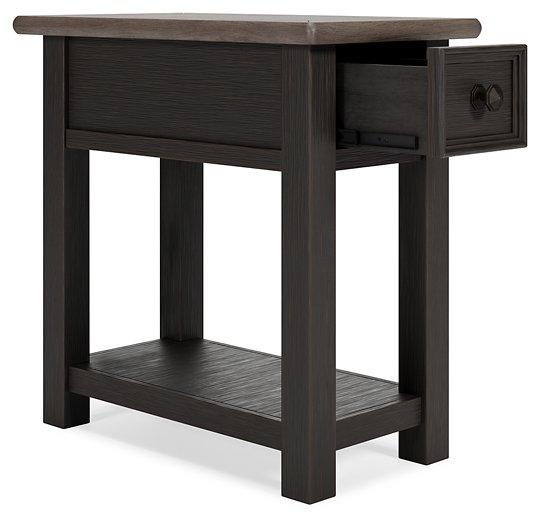 Tyler Creek End Table Set - Furniture World