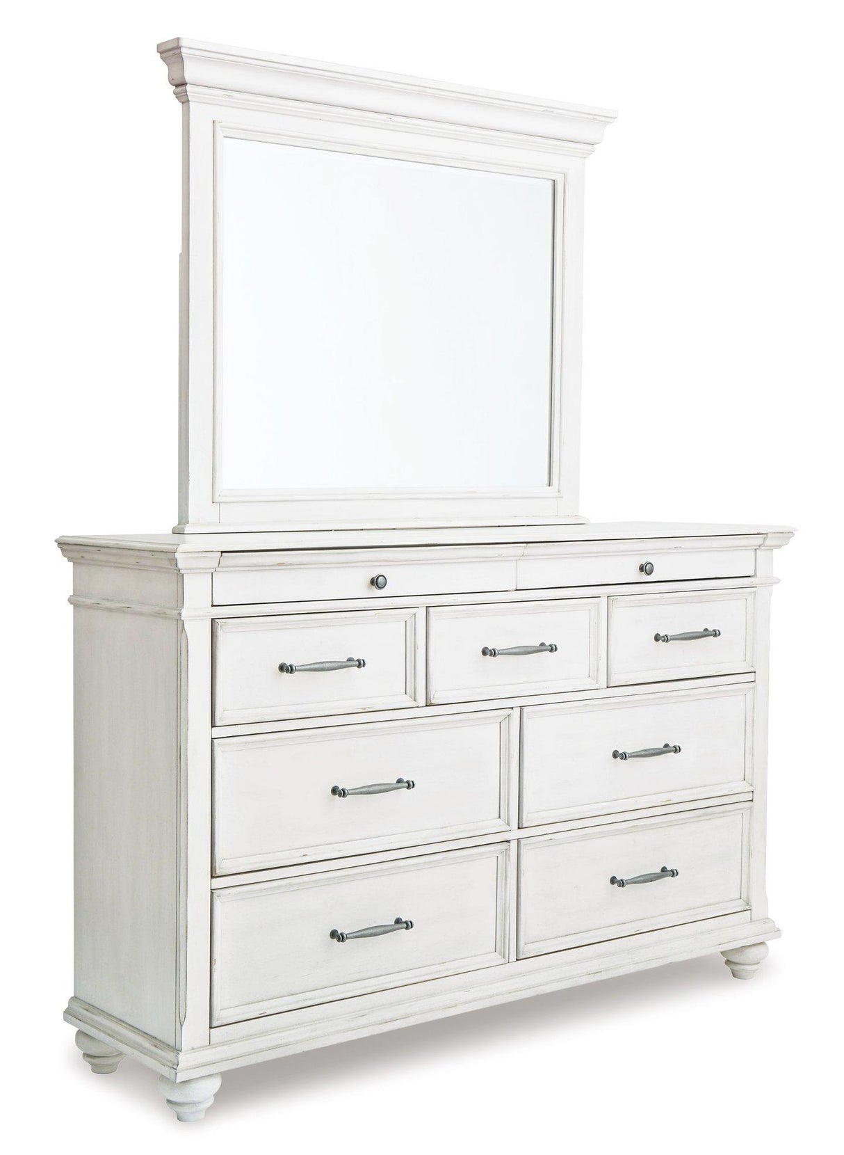 Kanwyn Bedroom Set - Furniture World