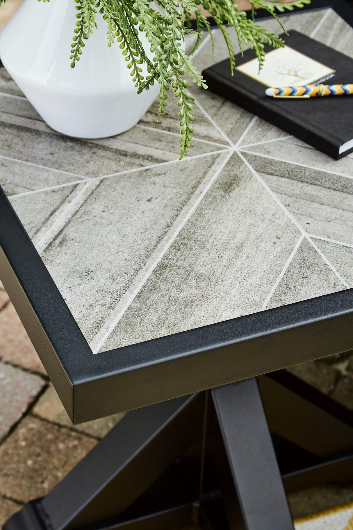 Beachcroft Outdoor End Table - Furniture World