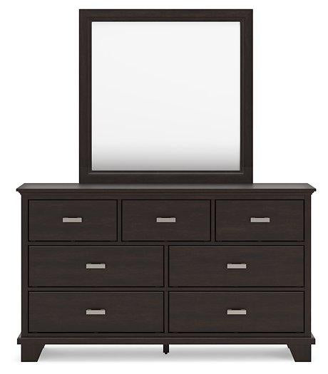 Covetown Bedroom Package - Furniture World