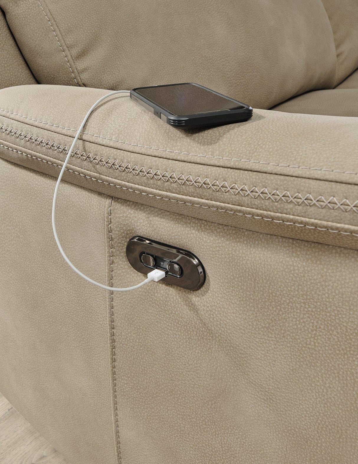 Next-Gen DuraPella Power Reclining Loveseat with Console - Furniture World