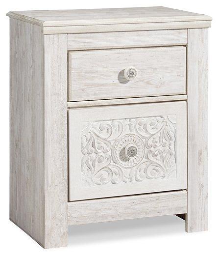 Paxberry Bedroom Set - Furniture World