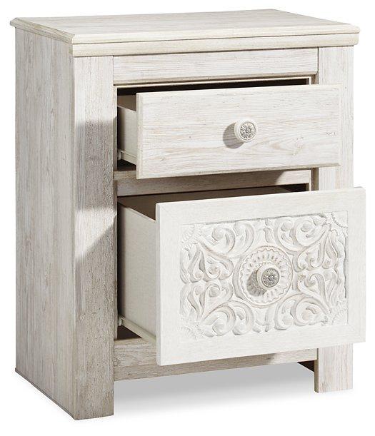 Paxberry Bedroom Set - Furniture World