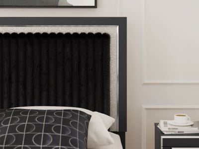 Zuraleus Bed - Furniture World