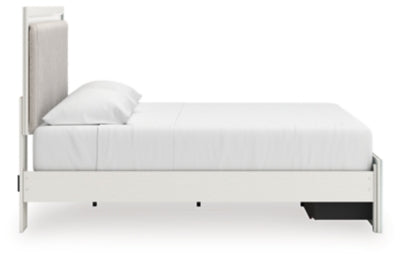 Zuraleus Bed - Furniture World