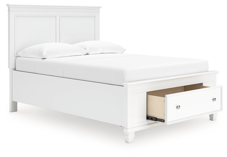Fortman Panel Storage Bed - Furniture World