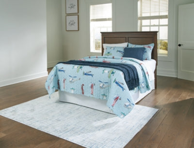 Danabrin Panel Storage Bed - Furniture World