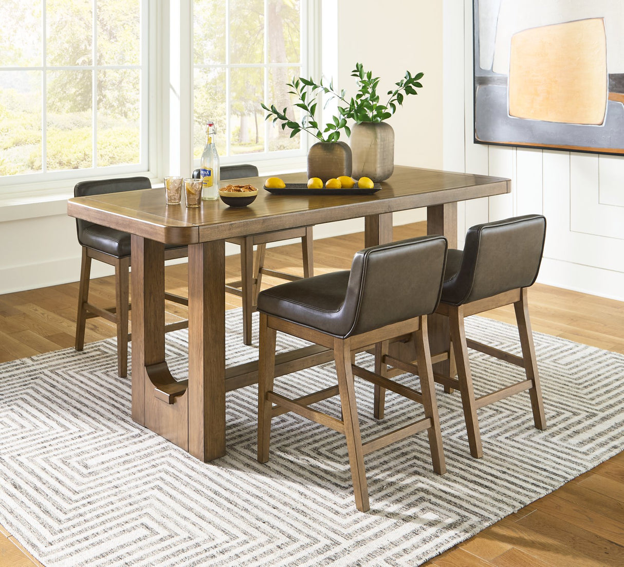 Cabalynn Dining Room Set - Furniture World