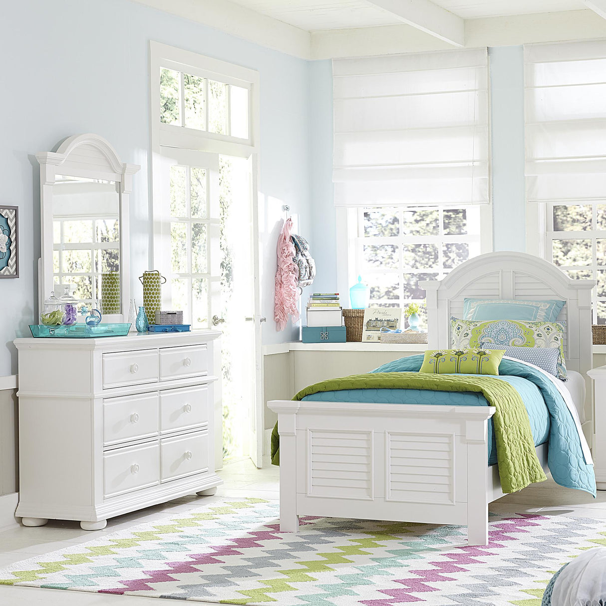 Summer House Full Panel Bed, Dresser & Mirror - Furniture World