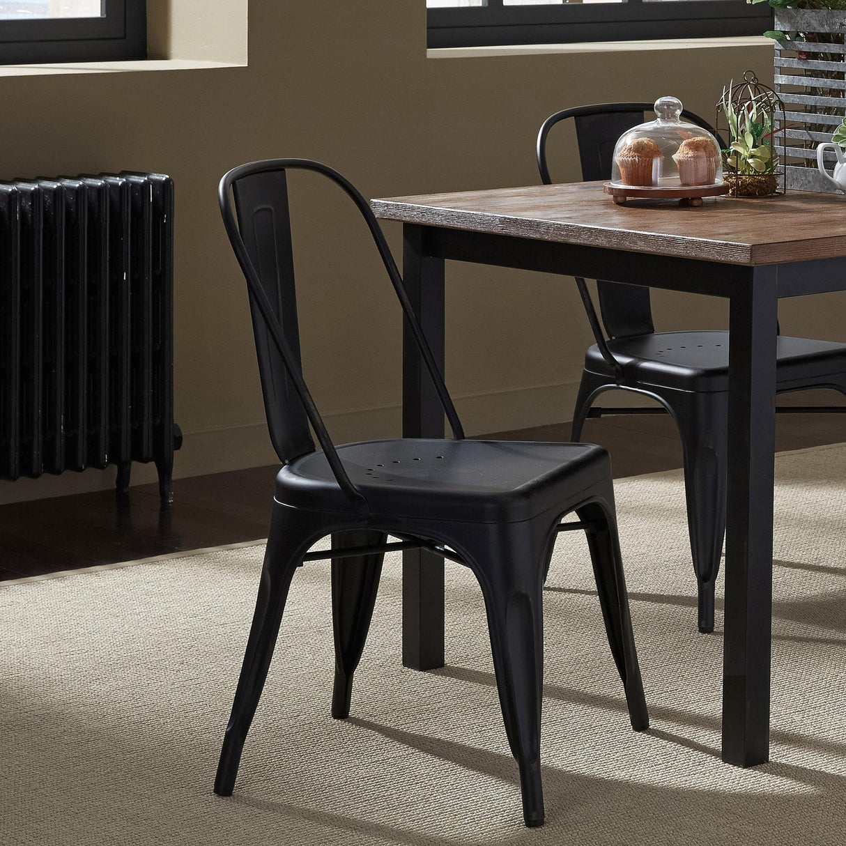 Vintage Series Bow Back Side Chair - Black - Furniture World