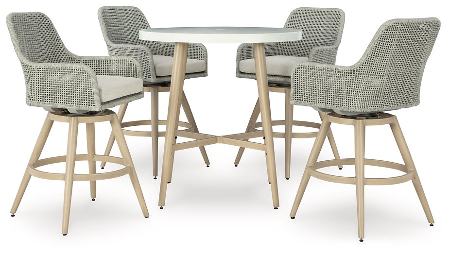 Seton Creek Outdoor Dining Package - Furniture World