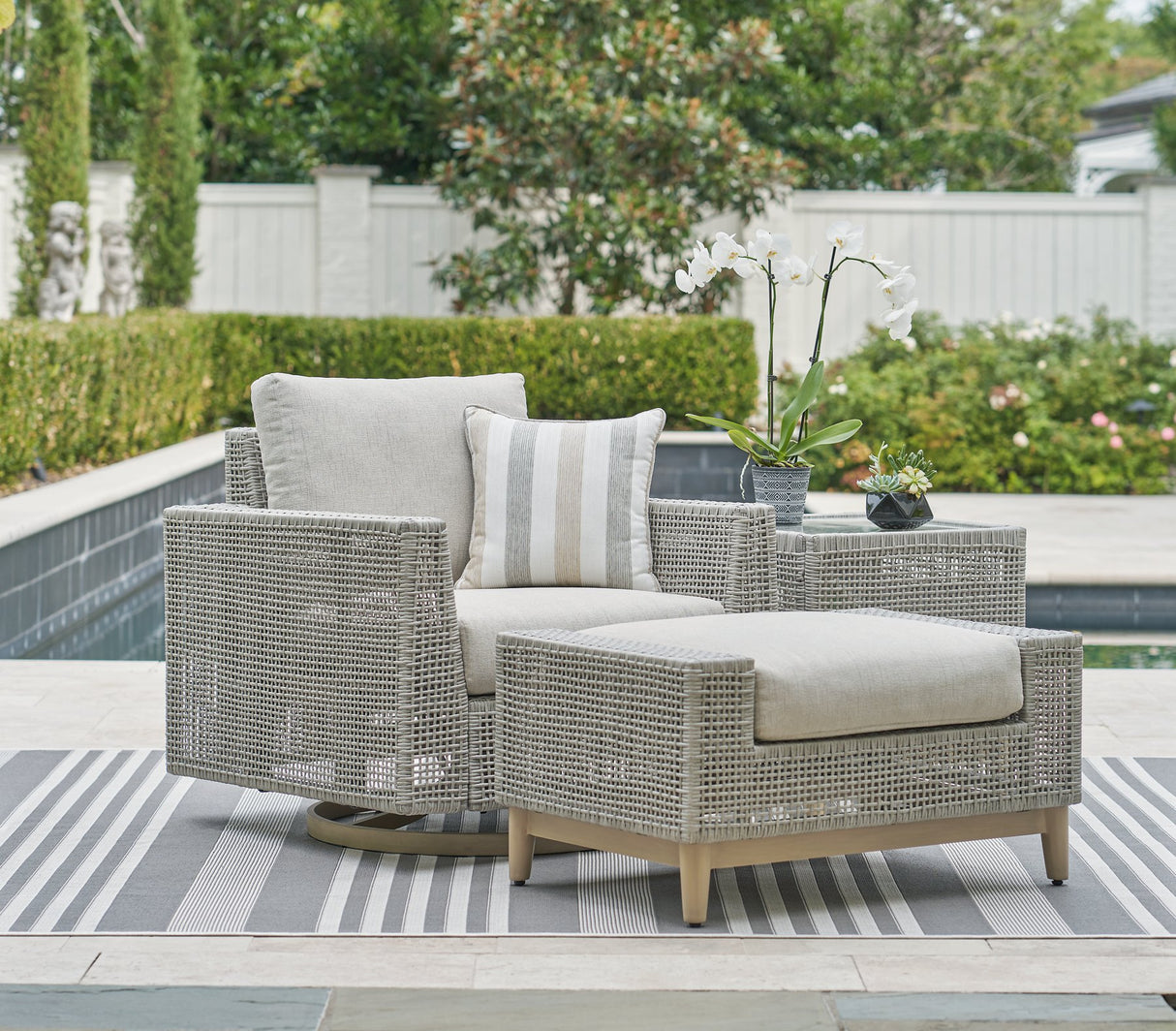 Seton Creek Outdoor Seating Set - Furniture World