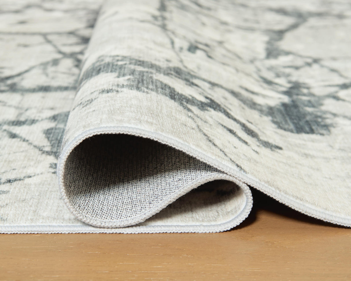 Tobinbury Washable Area Rug