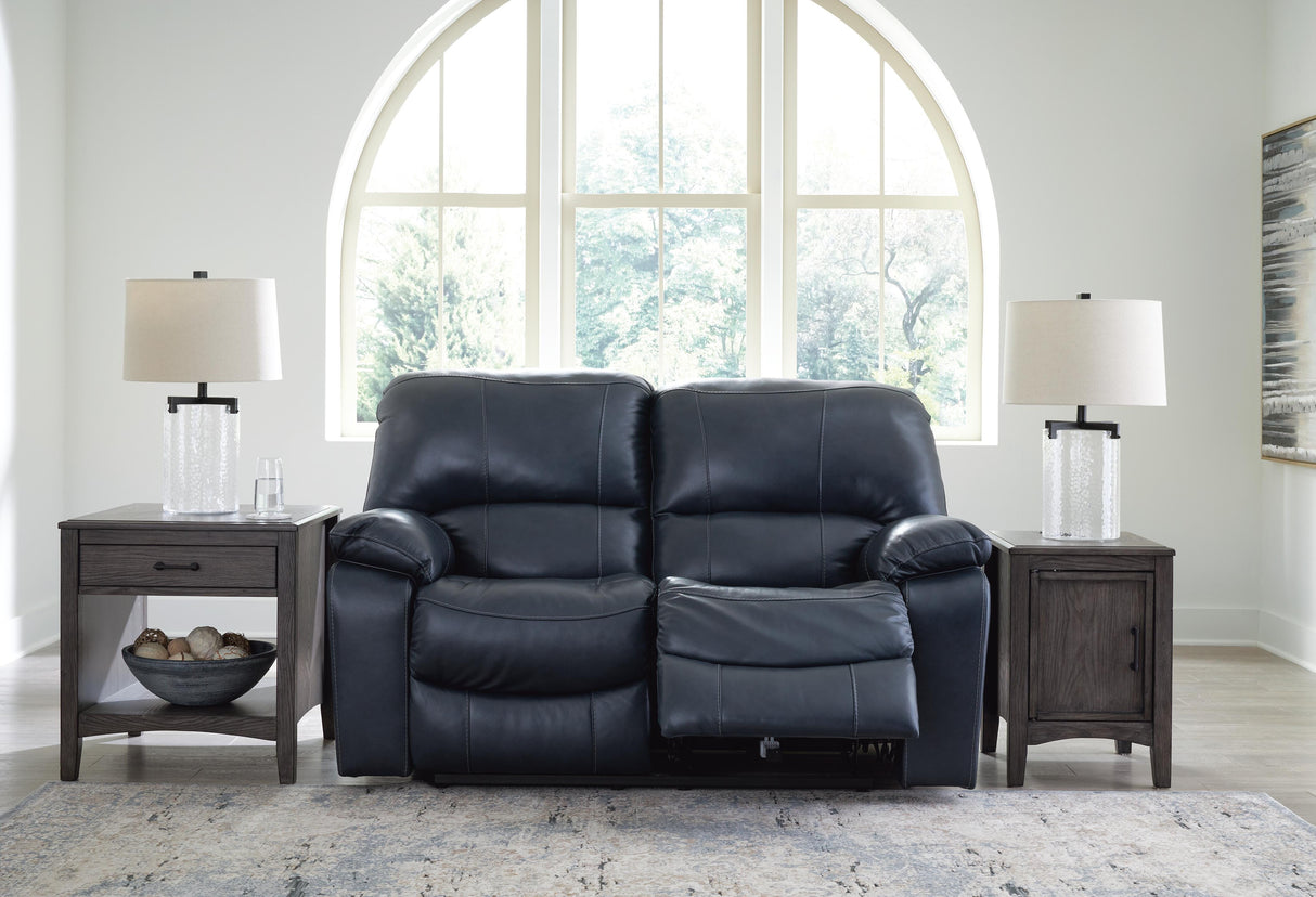 Leesworth Living Room Set