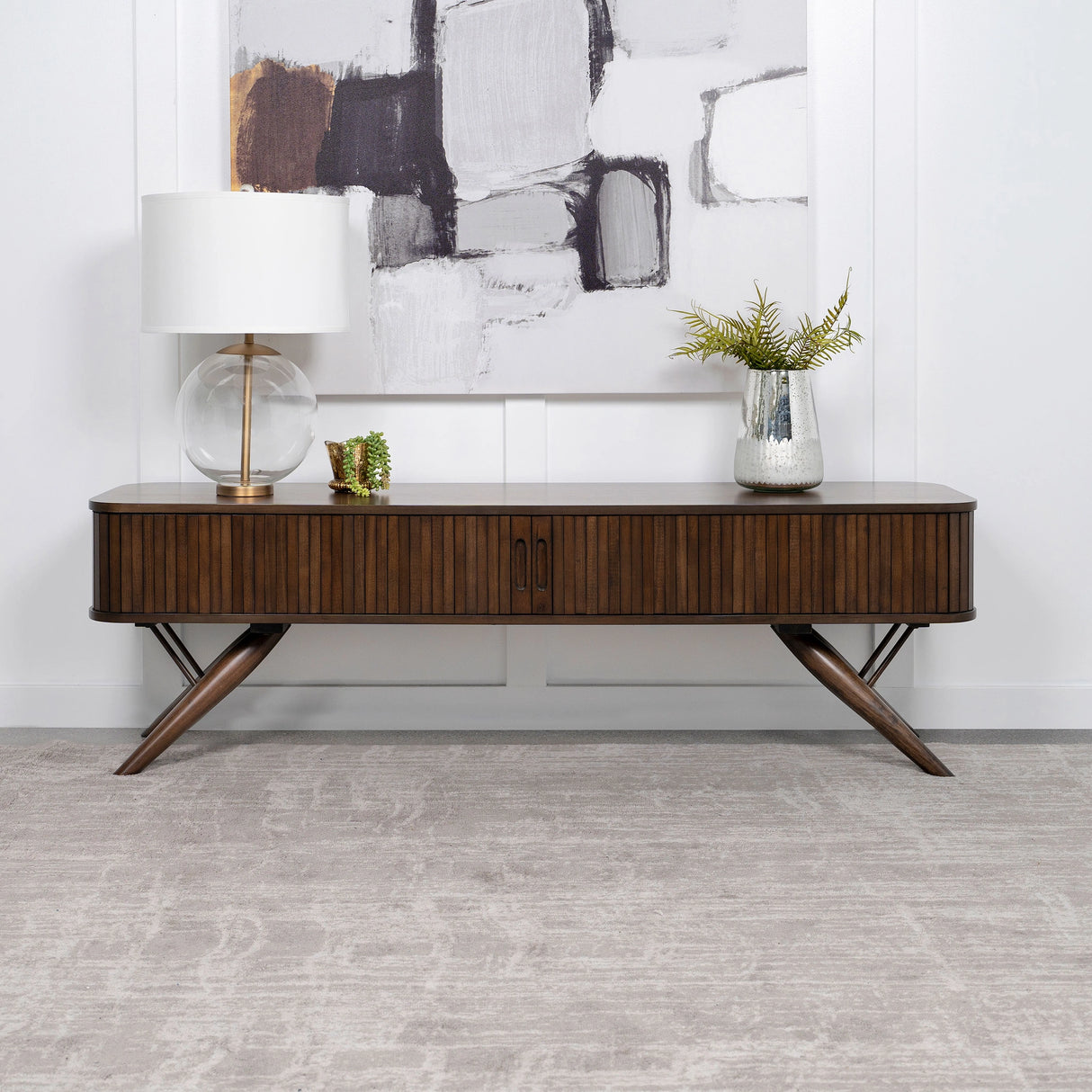 Valna TV Stand