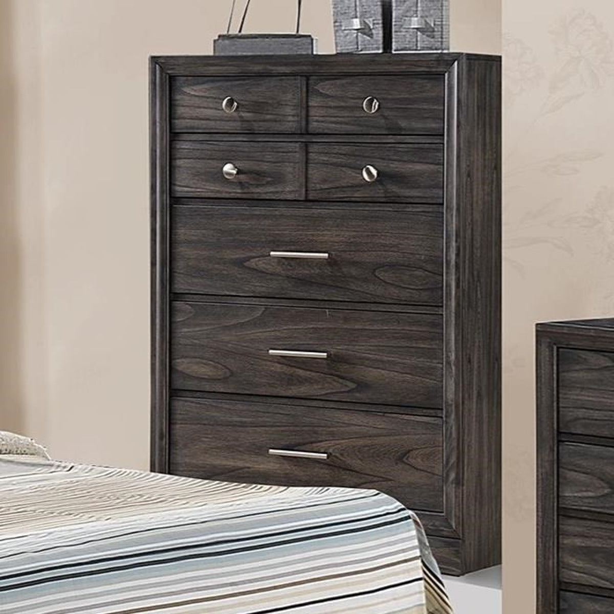 Crown Mark Jaymes Chest in Dark Brown image