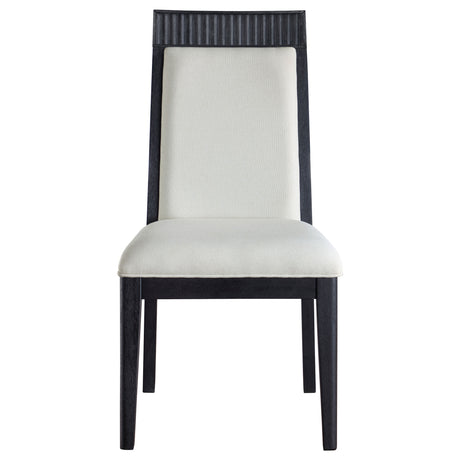 Brookmead Dining Set - Furniture World