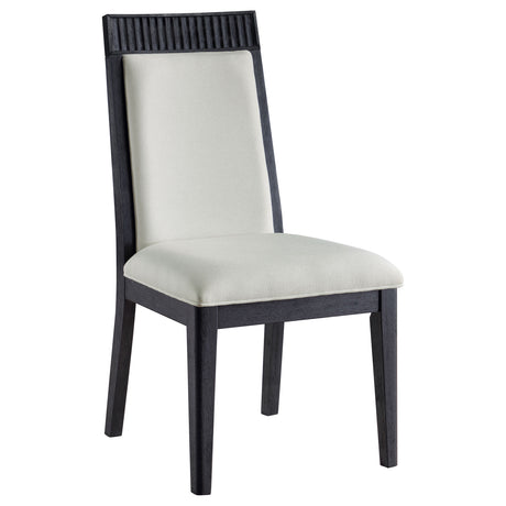 Brookmead Dining Set - Furniture World