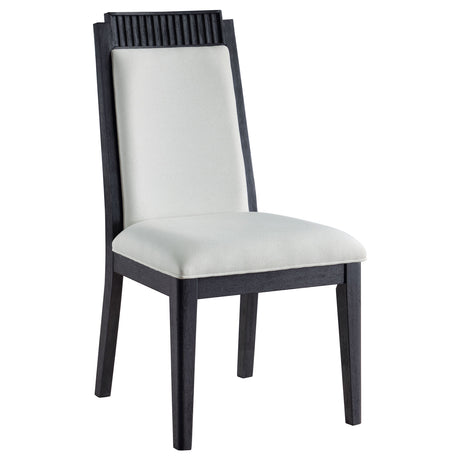 Brookmead Dining Set - Furniture World
