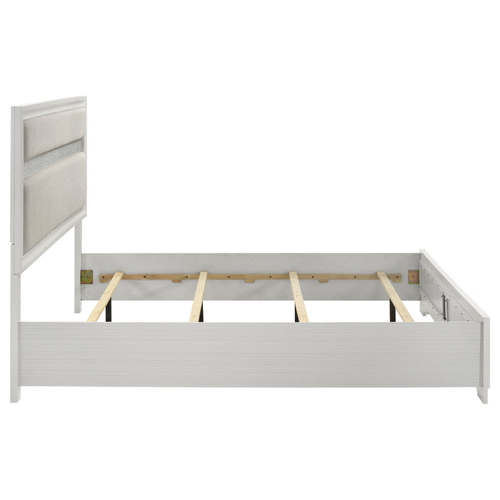 Miranda Eastern King Bed - Furniture World
