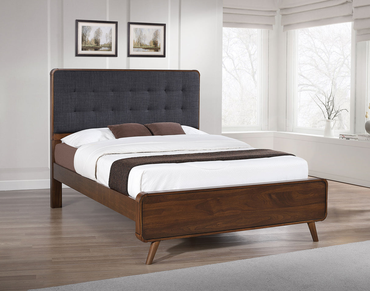 Robyn Panel Platform Bed - Furniture World