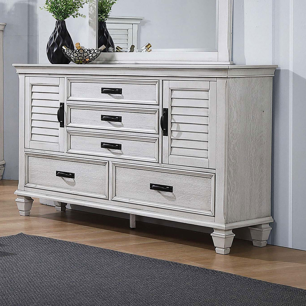 Franco Dresser - Furniture World
