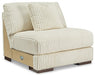 Lindyn Sectional - Furniture World