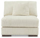 Lindyn Sectional - Furniture World
