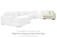 Lindyn Sectional - Furniture World