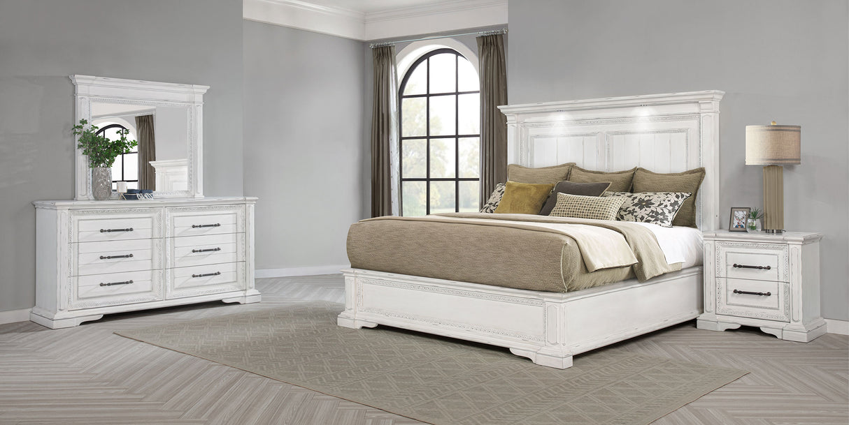 McKinney Bedroom Set - Furniture World