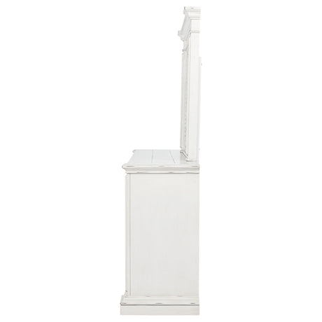 McKinney Dresser with Mirror - Furniture World