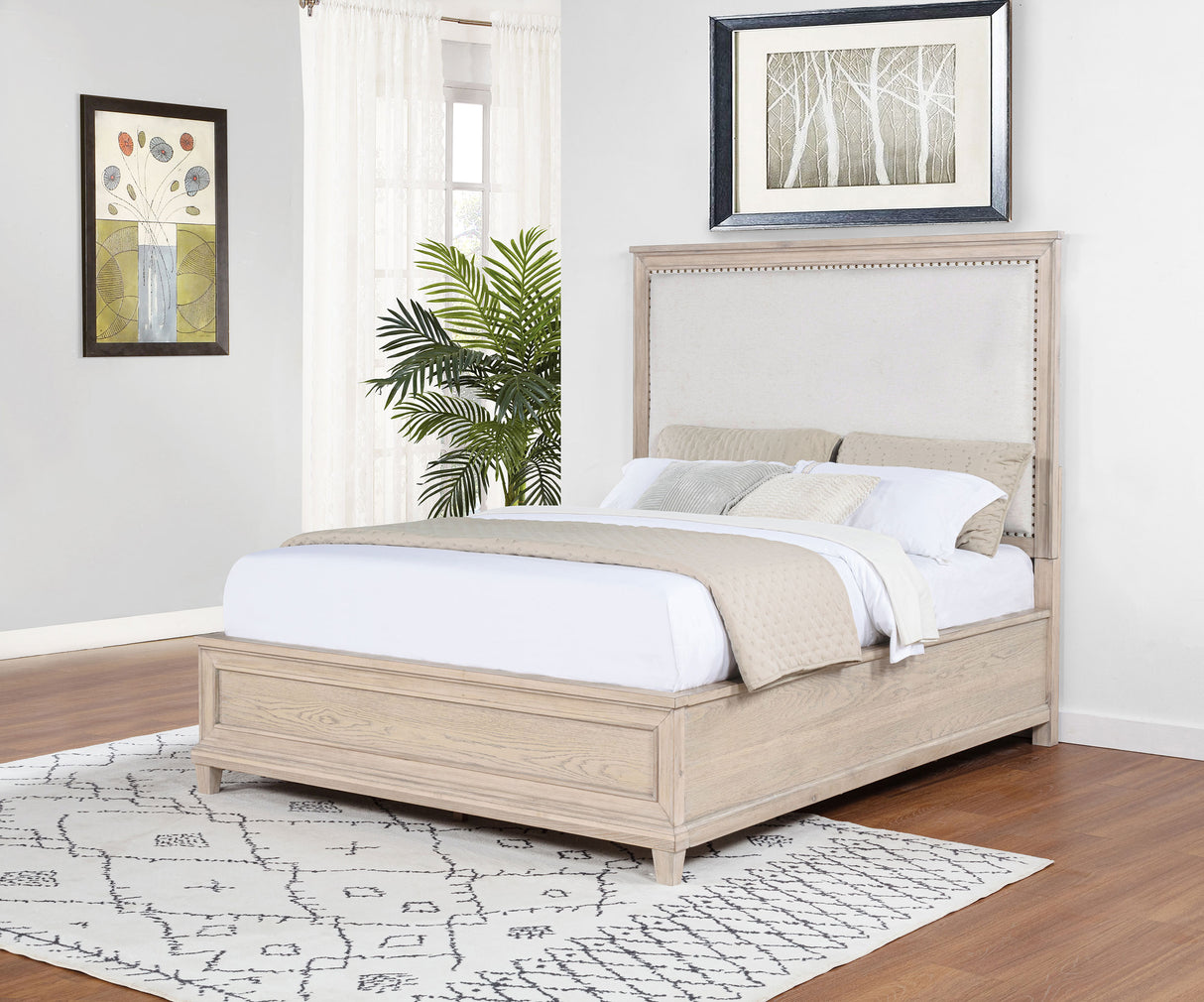 Pembroke Panel Bed - Furniture World