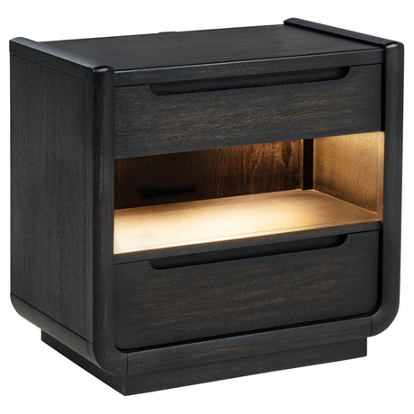 Leandro Bedroom Set - Furniture World