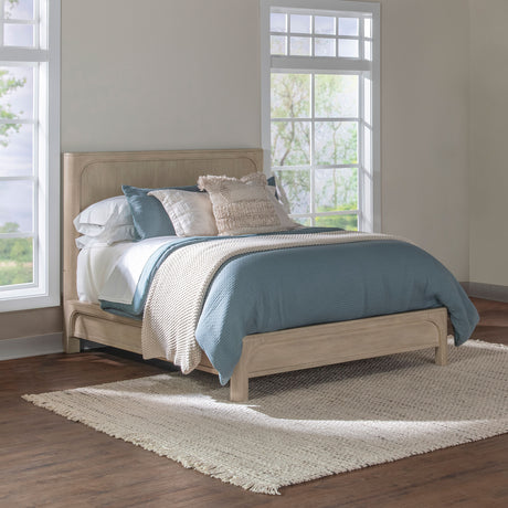 Solano Panel Platform Bed - Furniture World