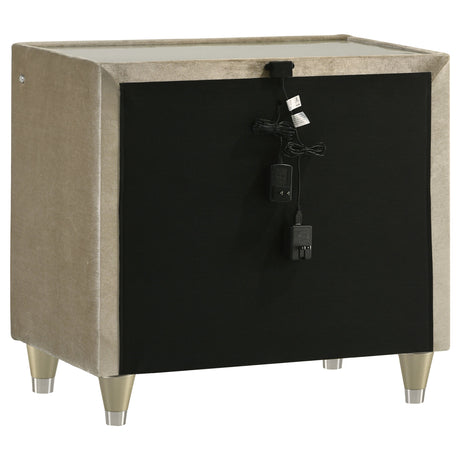 Lorient Bedroom Set - Furniture World