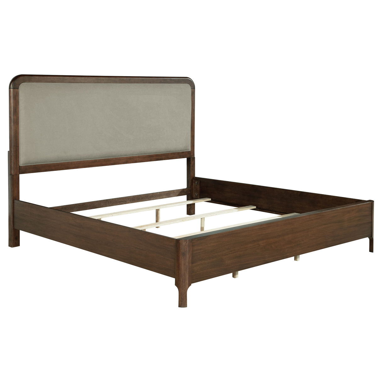 Maderia Bedroom Set - Furniture World