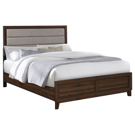 Welsley Panel Bed - Furniture World