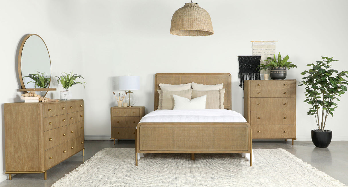 Arini Bedroom Set - Furniture World
