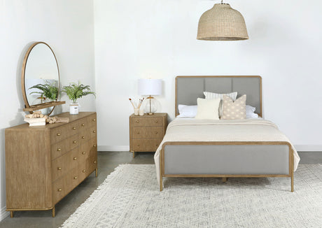 Arini Bedroom Set - Furniture World