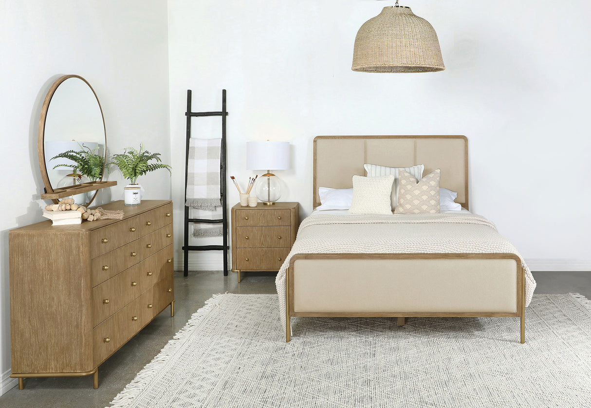 Arini Bedroom Set - Furniture World