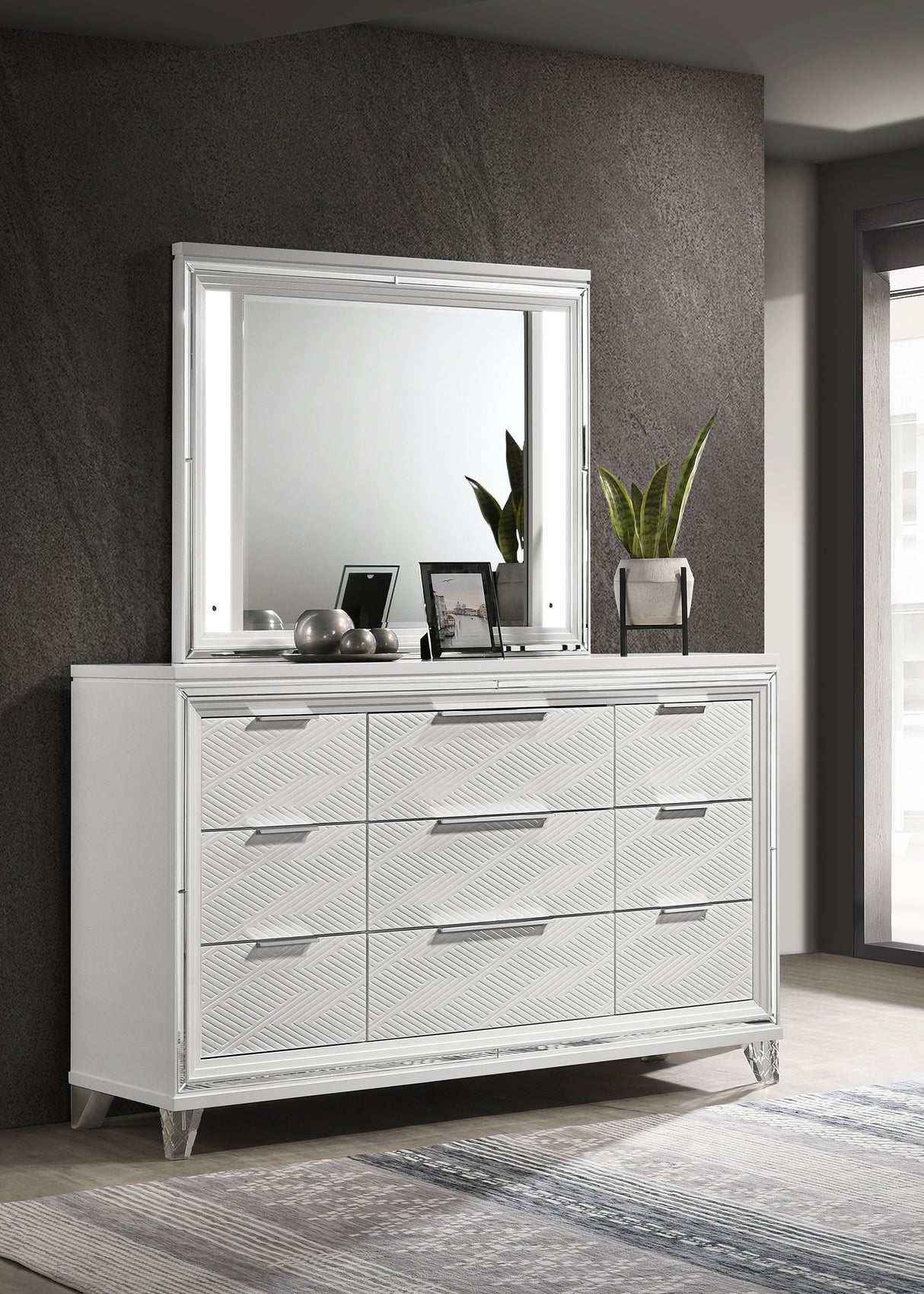 Marmore Dresser with Mirror - Furniture World